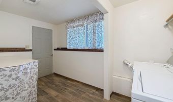 707 Circle Dr, Buffalo, WY 82834