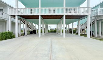 195 Paradise Dr, Aransas Pass, TX 78336