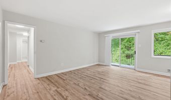 10607 KENILWORTH Ave K-202, Bethesda, MD 20814