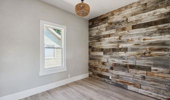 332 Arthur St, American Falls, ID 83211