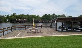 1640 JUNO Trl 103F, Astor, FL 32102