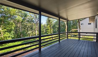 16 Stretford Dr, Bella Vista, AR 72714
