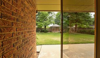 7112 NW 32nd St, Bethany, OK 73008