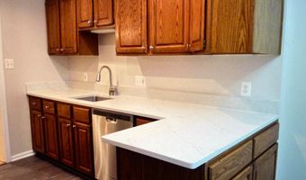 7256 GLEN HOLLOW Court Unit 56/3 56/3, Annandale, VA 22003