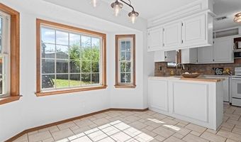 1906 Windstone Dr, Bartlesville, OK 74006