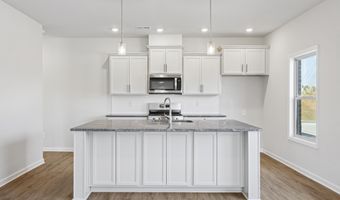 17922 Eastmoor St, Athens, AL 35611