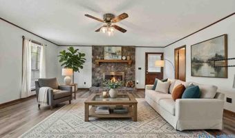 925 Valley Dr, Attalla, AL 35954