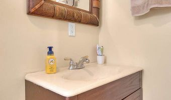 552 W 108th St, Los Angeles, CA 90044