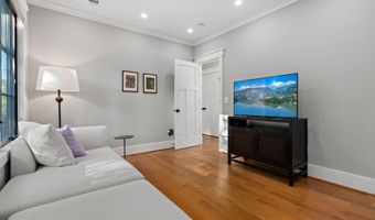 3608 ORLANDO Pl, Alexandria, VA 22305