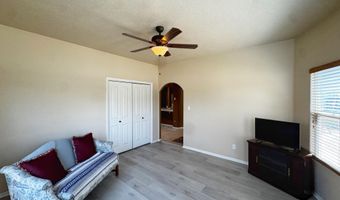5317 Southfort Dr SW, Albuquerque, NM 87105