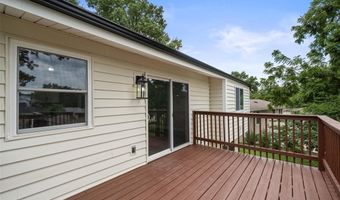 628 Hickory Knoll Ct, Ballwin, MO 63021