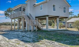 8 Bass St, Alligator Point, FL 32346