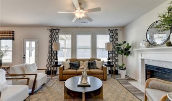 305 Rodeo Dr, Auburn, GA 30011