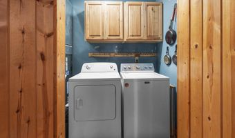3331 N Shamrock Ln, Birdseye, IN 47513