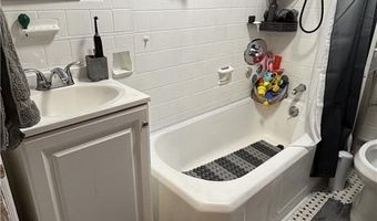 1475 Plainfield Pike, Johnston, RI 02919
