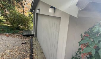 5651 BENT BRANCH Rd, Bethesda, MD 20816