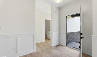 6882 Linden Woods Dr, Avon, IN 46123