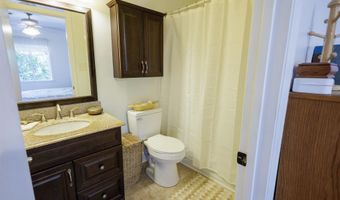 648 Willow Creek Dr, Macon, GA 31204