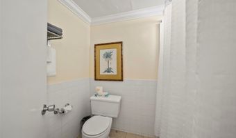 134 Kapahulu Ave 822, Honolulu, HI 96815