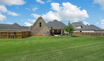 516 Linden Cir, Benton, LA 71006