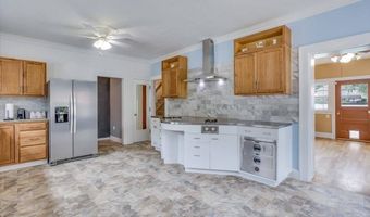 411 N B St, Arkansas City, KS 67005