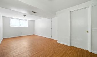 112 Leverett Rd, Amherst, MA 01002