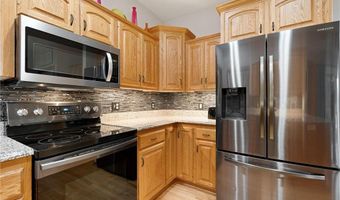 2703 10th Ave SW, Austin, MN 55912