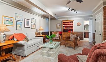 1141 KINGSWAY Rd, Afton, VA 22920