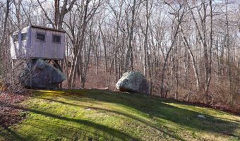 73 Airline Rd, Clinton, CT 06413