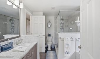 24 Pond Ct 24A, North Providence, RI 02904
