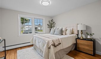 45 Valley View Dr, Cumberland, RI 02864