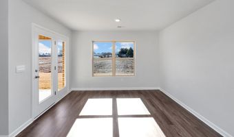 1268 EIDSON St, Athens, AL 35611
