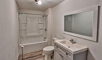 300 S US HIGHWAY 129, Bell, FL 32619