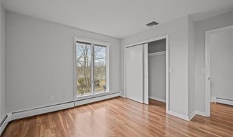 1705 Wampanoag Trl, Barrington, RI 02806