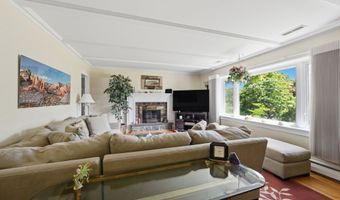 188 Great Plain Rd, Danbury, CT 06811
