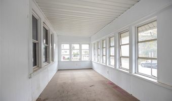 888 Harrison Ave, Akron, OH 44314
