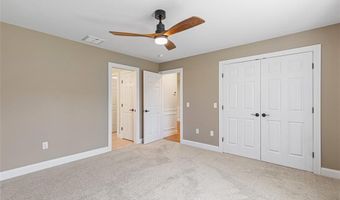 8 Lyn Ct, Cumberland, RI 02864