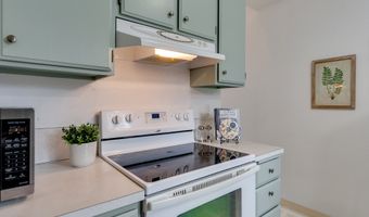 17822 NW LAKEWAY Ct, Beaverton, OR 97006