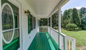 173 Pine Tag Ln, Appomattox, VA 24522