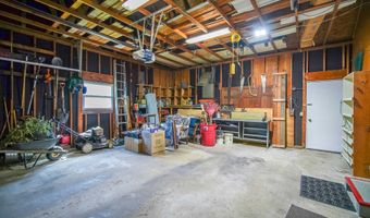 5306 Arapahoe Ln, Madison, WI 53704