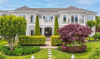 126 Cliff Dr, Narragansett, RI 02882