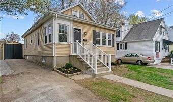 9 Lookout Ave, North Providence, RI 02911