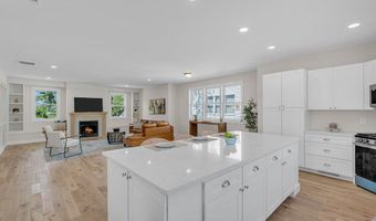 45 Shore Acres Ave, North Middletown, NJ 07748