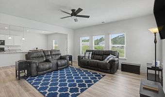 28 Arrington Dr, Adairsville, GA 30103
