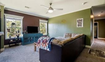 8990 Hilltop Rd, Beggs, OK 74421