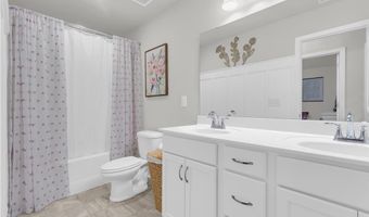 8 Lofton Ct, Anderson, SC 29621