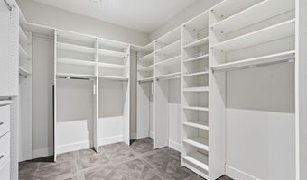 6600 RESERVES HILL Ct, Annandale, VA 22003