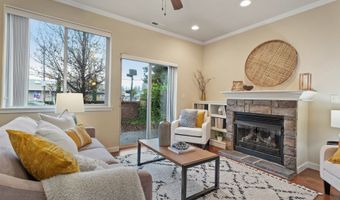 17515 SW VANGUARD Ln, Beaverton, OR 97007