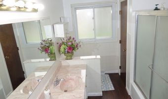 6349 Meridian Woods Blvd, Indianapolis, IN 46217