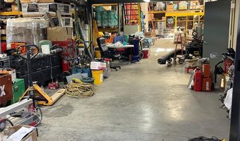 21 Deforest St, Amityville, NY 11701